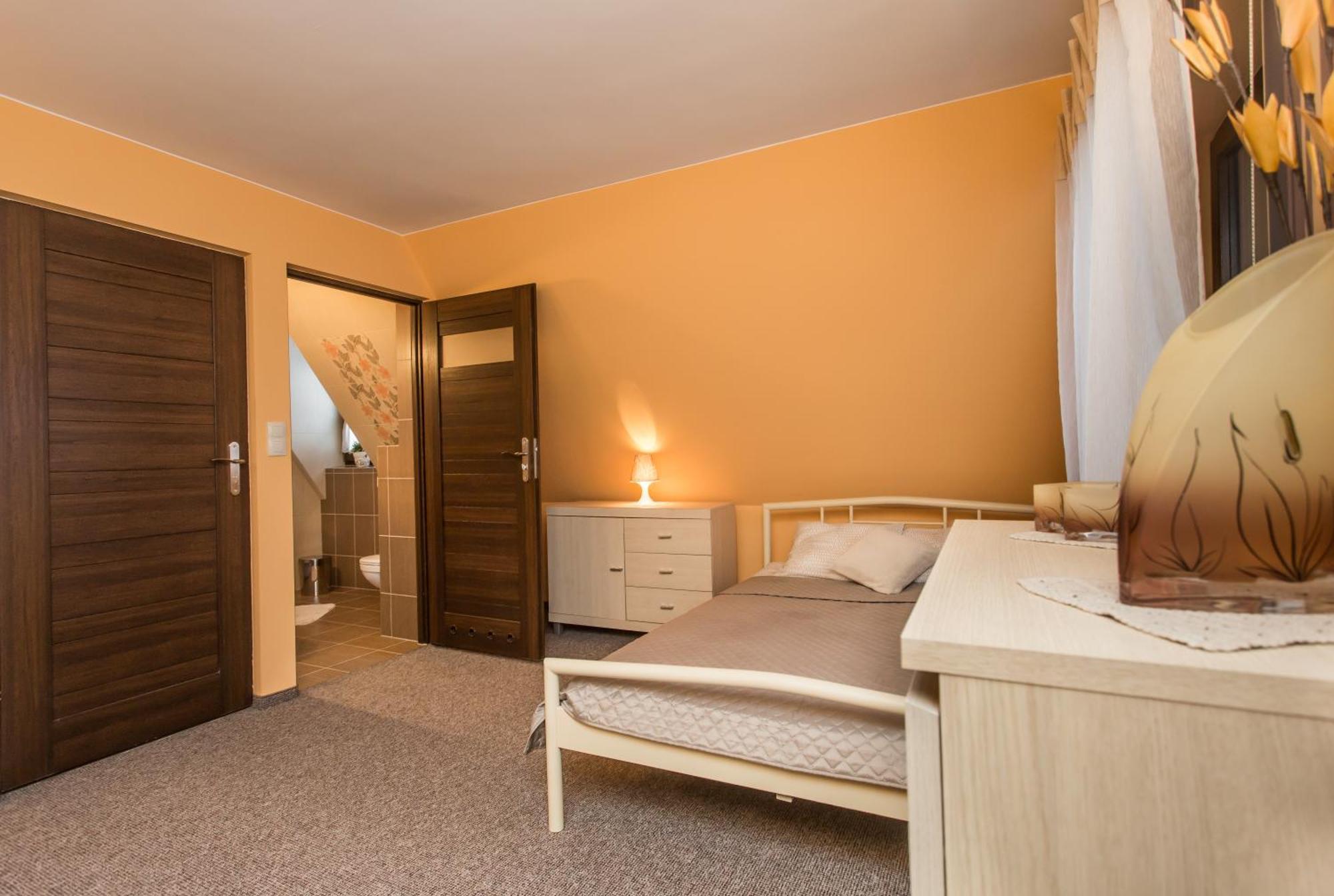 U Kruka Bed & Breakfast Gron Ngoại thất bức ảnh