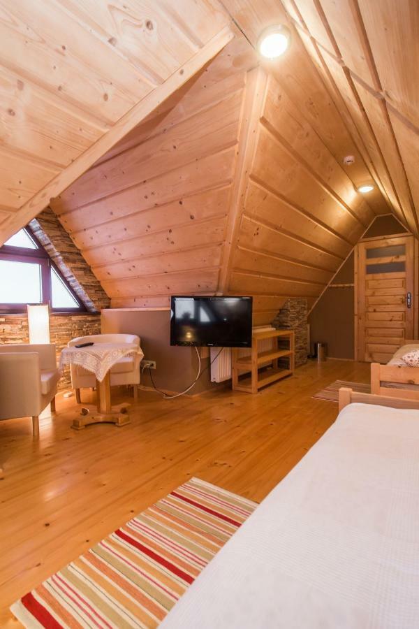 U Kruka Bed & Breakfast Gron Ngoại thất bức ảnh